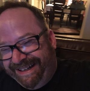 Meet your Posher, Jay